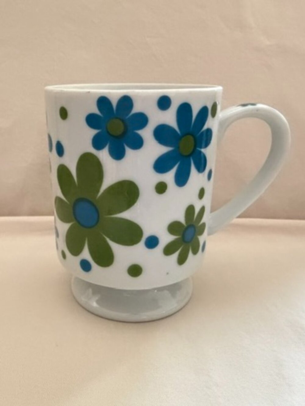 Vintage Flower Mug